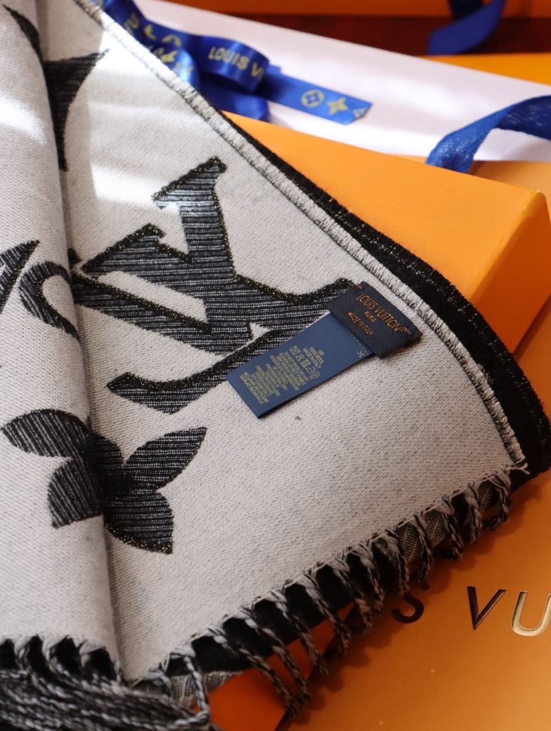 Louis Vuitton Scarf